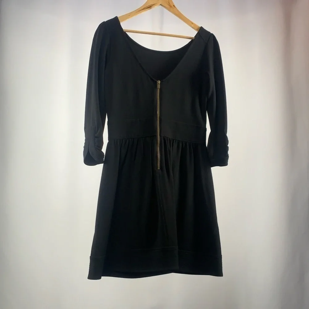 Diane Von Furstenberg‎ Scoop Neck 3/4 Sleeve Mini Dress in Black Size 8